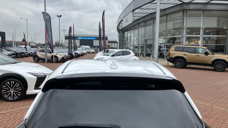 Toyota Yaris 1.5 Hybrid Design 5dr CVT Hybrid Hatchback
